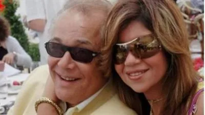 تفاصيل أزمة بوسي شلبي وعائلة محمود عبد العزيز