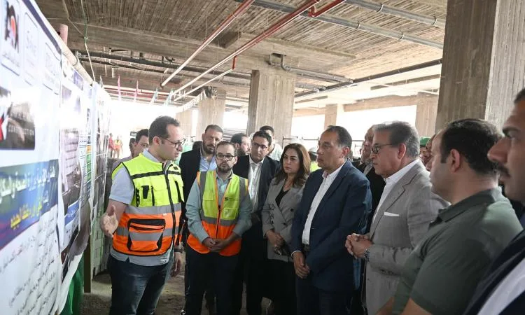 رئيس الوزراء يتفقد مشروع إنشاء مستشفى أورام طنطا الجديد