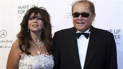 نجوم ومشاهير يدعمون بوسي شلبي بعد ثبوت طلاقها من محمود عبد العزيز
