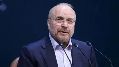 رئيس برلمان إيران يؤكد دعمه للمفاوضات مع الولايات المتحدة ضمن أطر تحفظ الكرامة الوطنية