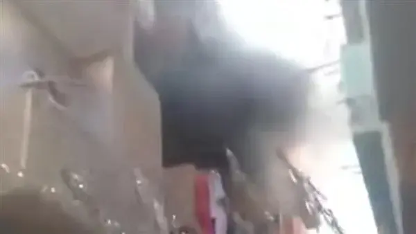 حريق ضخم يلتهم وحدة سكنية في بني مزار بالمنيا