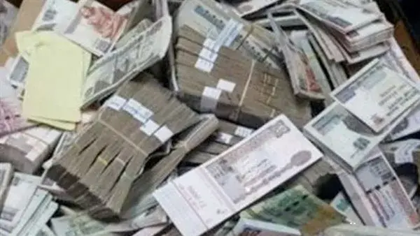سرقة وانتحال صفة.. قرار من النيابة بشأن المتهمين بالنصب على المواطنين