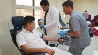 رجال الشرطة في قلب الإنسانية.. حملة للتبرع بالدم بمديرية أمن القاهرة