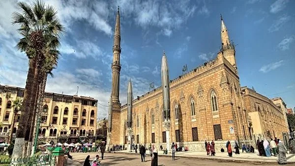 ما حكم زيارة قبور أولياء الله الصالحين؟.. "الإفتاء" تجيب