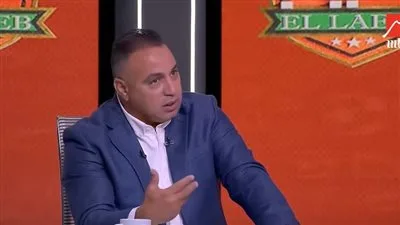 محمد عمارة يفجّرها: ربيعة عايز أخوه وكيل.. وبيقول للأهلي “أنا رحيم بيكم”
