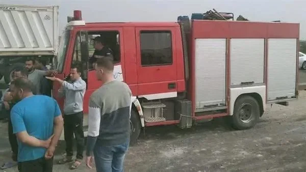 الأسفلت تحول بركة دم.. إصابة 7 أشخاص بجروح خطيرة في انقلاب ميكروباص بالمنيا