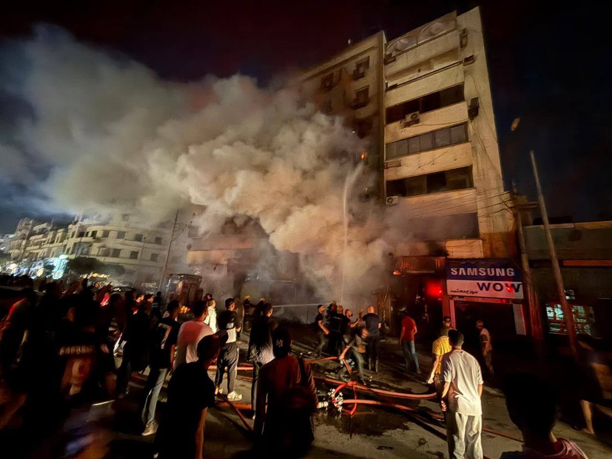 حريق مطعم للمأكولات فى ميدان سفير