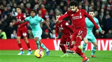 التشكيل الرسمي مباراة ليفربول وأرسنال في الدوري الإنجليزي الممتاز.. موقف محمد صلاح