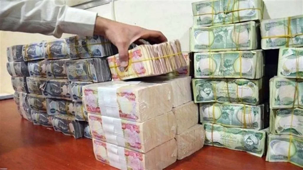 المالية تنفي تصديقها على صرف رواتب للسوريين