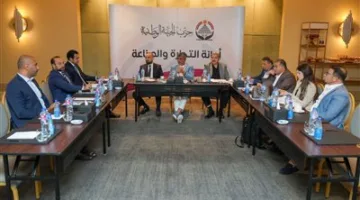 وزارة التجارة والصناعة في ‘الجبهة الوطنية’ تستعرض استراتيجية طموحة لتعزيز الاقتصاد الوطني