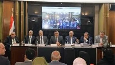 مستأجرو الإيجار القديم يرفضون بنود مشروع القانون الجديد ويصرون على تنفيذ حكم المحكمة الدستورية فقط. مستأجرو الإيجار القديم يرفضون بنود مشروع القانون الجديد ويصرون على تنفيذ حكم المحكمة الدستورية فقط.