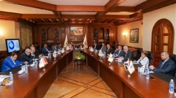 «الجبهة الوطنية» تطالب بالتركيز على القيمة الإيجارية لمشروع قانون الإيجار القديم وتأجيل مناقشة إنهاء العلاقة التعاقدية إلى الدورة البرلمانية المقبلة.. «فيديو»