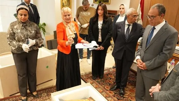 وزارة الخارجية تستعيد 25 قطعة أثرية نادرة مهربة من نيويورك بنجاح