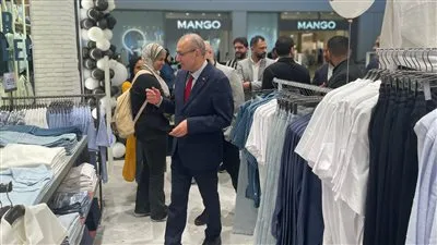 العلامات التجارية التركية تدخل السوق المصرية: “Colin’s” تفتح متجرها السادس عشر وتخطط للوصول إلى 50 فرعًا. العلامات التجارية التركية تدخل السوق المصرية: “Colin’s” تفتح متجرها السادس عشر وتخطط للوصول إلى 50 فرعًا.