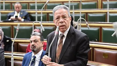 مصادر لـ “تحيا مصر”: نقيب الأطباء خدر أثناء العملية الجراحية لـ صنع الله إبراهيم في معهد ناصر مصادر لـ “تحيا مصر”: نقيب الأطباء خدر أثناء العملية الجراحية لـ صنع الله إبراهيم في معهد ناصر