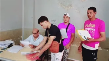 صور: انطلاق اختبارات المرشحين للوظائف في شركة مقاولات بالرياض