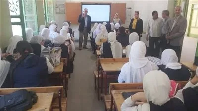محافظ أسيوط يبرز ضرورة متابعة تقدم العملية التعليمية في القرى والمراكز