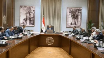 رئيس الوزراء يراقب الترتيبات اللوجستية لاحتفالات افتتاح المتحف المصري الكبير.