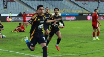 الشوط الأول | الأهلي يتفوق على سيراميكا كليوباترا بتسجيل هدف من “بن شرقي”