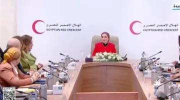 السيدة انتصار السيسي: أؤكد التزامي بتكريس كل جهودي خلال فترة رئاستي الفخرية للهلال الأحمر المصري