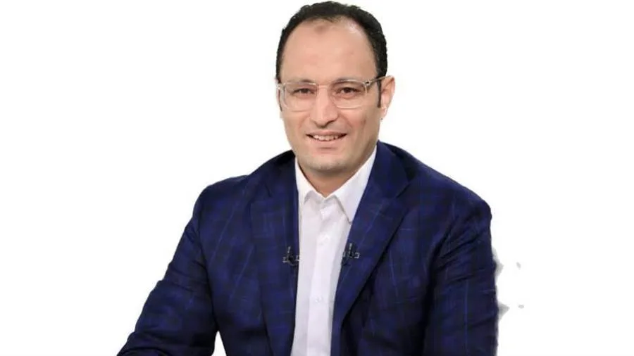 إمبابي يتولى رئاسة تحرير مجلة “روز اليوسف”