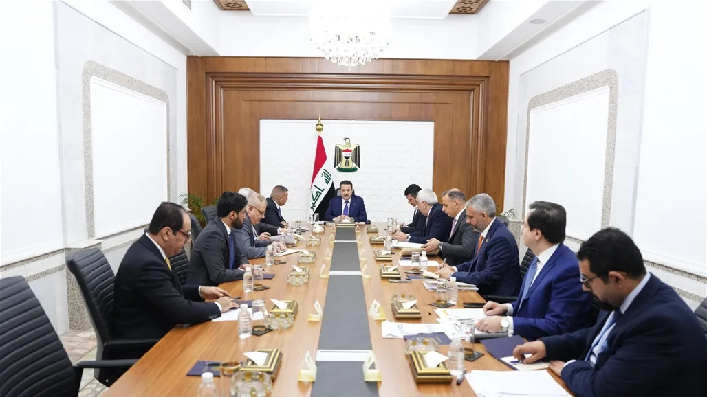 السوداني يطلب من كافة الجهات الحكومية تعزيز الجهود لإنجاح تنظيم القمة العربية. السوداني يطلب من كافة الجهات الحكومية تعزيز الجهود لإنجاح تنظيم القمة العربية.