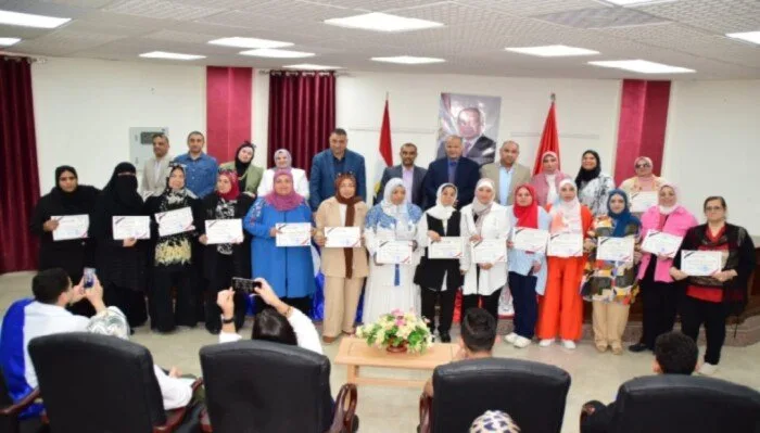 توزيع الجوائز على الفائزين في مسابقات الاتحادات الطلابية لعام 2024 – 2025 في بورسعيد
