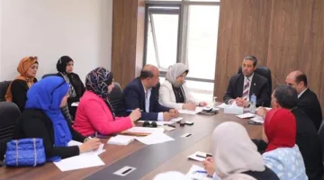 محافظ دمياط: نسعى للاستفادة من الفرص الاستثمارية المتاحة