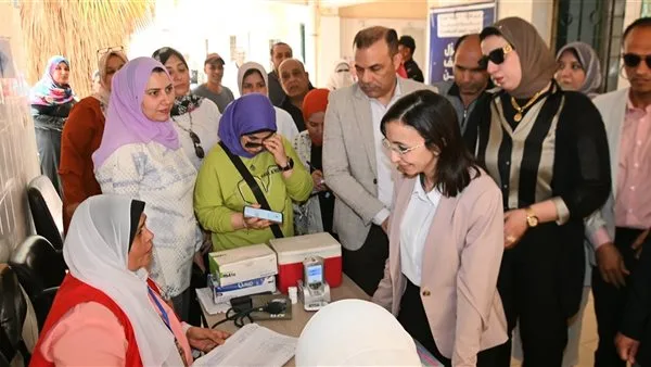 محافظ البحيرة يزور القافلة الطبية المجانية في مركز ناصر الصحي بدمنهور محافظ البحيرة يزور القافلة الطبية المجانية في مركز ناصر الصحي بدمنهور
