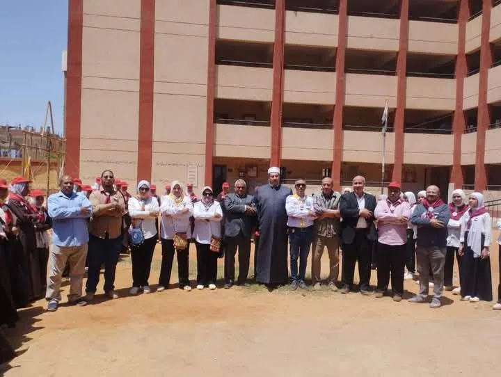 نجاح ملحوظ لأزهري جديد في سوهاج: المرتبة الثانية على مستوى الجمهورية في الكشافة الثانوية والسادسة في المرحلة الإعدادية. نجاح ملحوظ لأزهري جديد في سوهاج: المرتبة الثانية على مستوى الجمهورية في الكشافة الثانوية والسادسة في المرحلة الإعدادية.