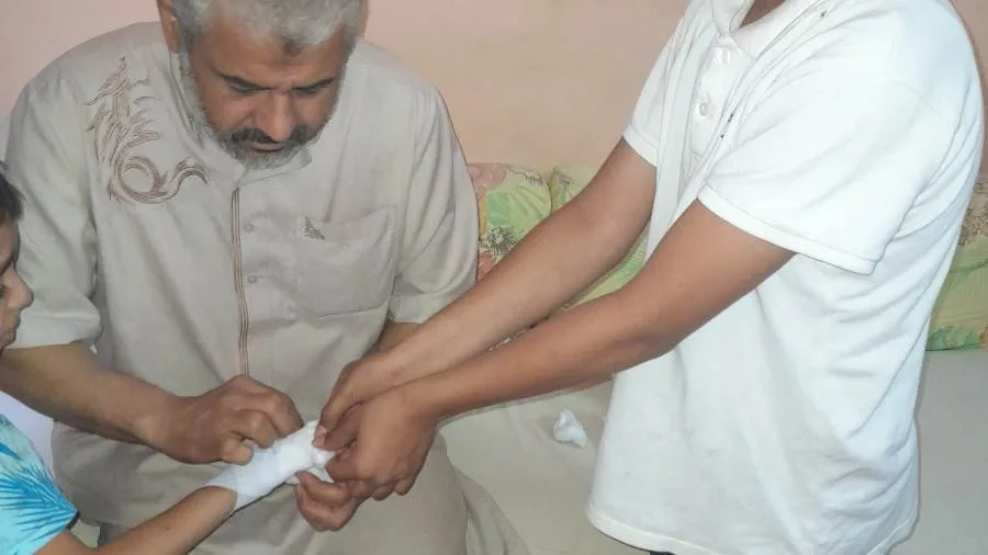 عمر أقدم مجبراتي في بني سويف: حرفة انتقلت من الآباء إلى الأبناء عمر أقدم مجبراتي في بني سويف: حرفة انتقلت من الآباء إلى الأبناء