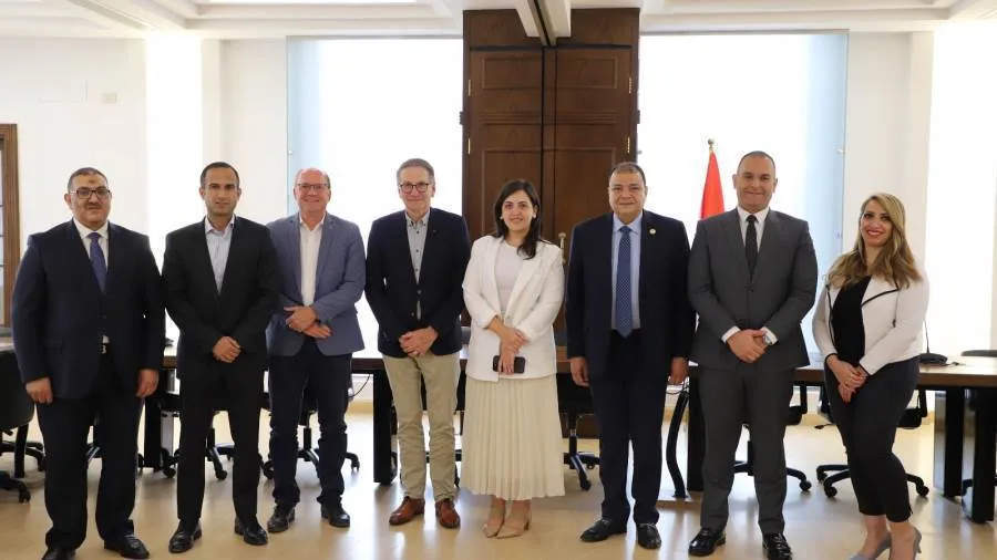 “غرفة الإسكندرية” تستكشف سبل التعاون مع منظمة PUM الهولندية لدعم المشاريع الصغيرة والمتوسطة