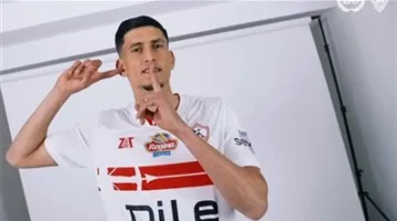 صلاح الدين مصدق يشارك في لقاء الزمالك ضد بيراميدز بسبب إصابة غير متوقعة لمحمد شحاتة.