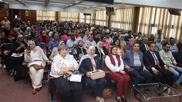 رئيس جامعة المنيا يستضيف أعضاء لجنة التفاعل السياسي في المجلس القومي للمرأة