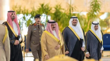 ملك البحرين يصل الرياض لحضور القمة الخليجية الأمريكية