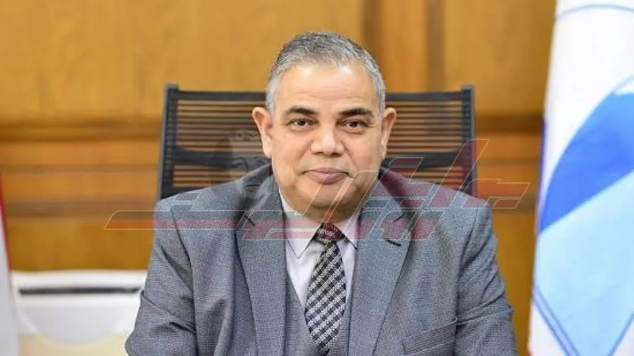 الدسوقي: يقدم عرضاً لأهداف المنتدى الأول لمراكز تأهيل القادة الطلابيين