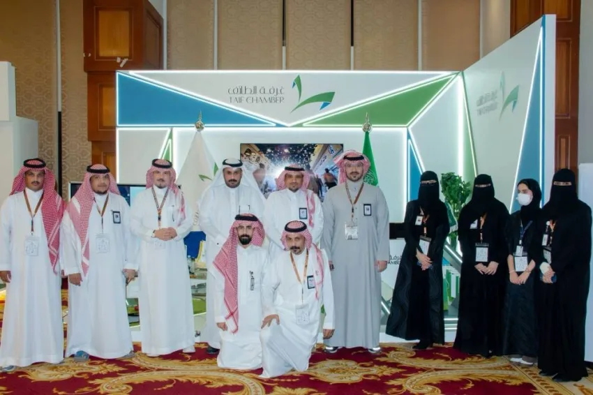 سعود بن نهار يطلق دليل الفرص الاستثمارية في الطائف