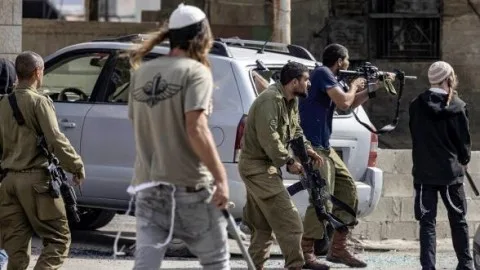 إصابة ثلاثة فلسطينيين نتيجة هجمات من مستوطنين إسرائيليين في الضفة الغربية