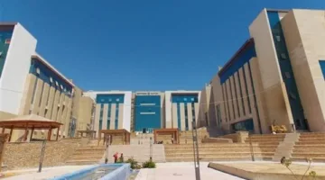 طالب من جامعة جنوب الوادي الخاصة يحصل على المركز الثالث في مسابقة الفيزياء.