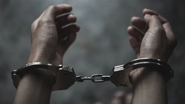 إلقاء القبض على سائق توك توك بتهمة التحرش بفتاة في بني مزار، المنيا