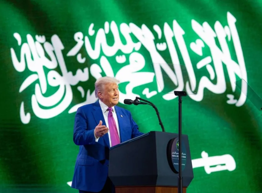 الرئيس الأمريكي: الرياض ستتحول إلى مركز عالمي للأعمال