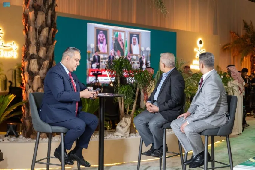 إعلاميون عالميون: تجربة متطورة في التغطية والبث من السعودية إعلاميون عالميون: تجربة متطورة في التغطية والبث من السعودية
