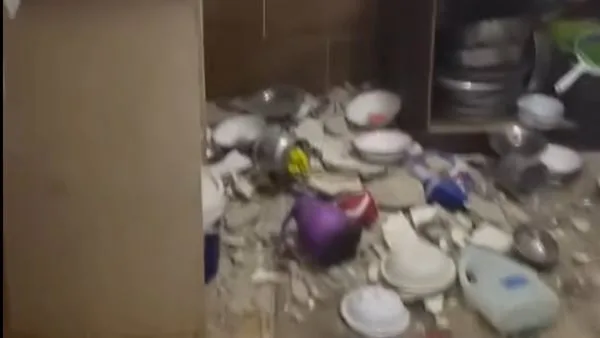 “تحطيم السقف والمطبخ” .. فيديو يسجل تداعيات زلزال مطروح اليوم