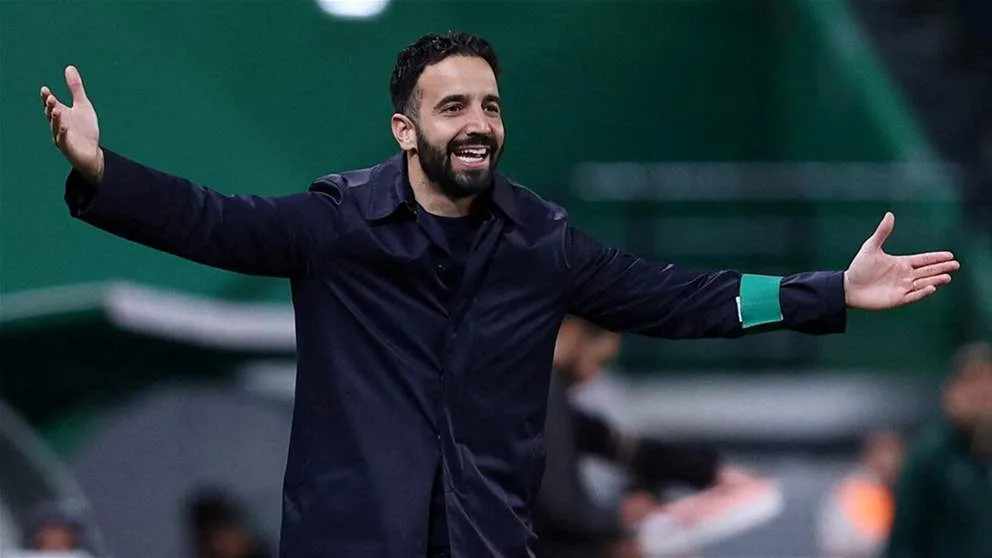 روبن أموريم قام بإجراء 491 حواراً منذ انضمامه إلى أولد ترافورد!