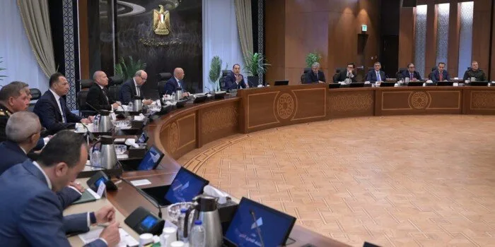 رئيس الوزراء يترأس الاجتماع الأسبوعي للحكومة اليوم يليه مؤتمر صحفي.