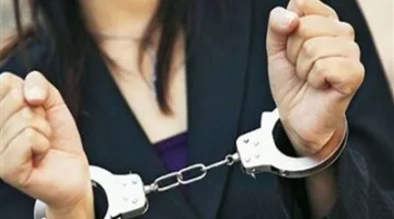 الداخلية تقبض على امرأة ترافق أطفالاً للتسول في الشروق