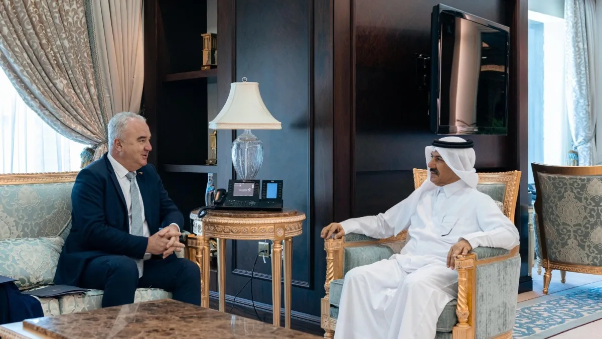 الأمين العام لوزارة الخارجية يلتقي بسفير البوسنة والهرسك الأمين العام لوزارة الخارجية يلتقي بسفير البوسنة والهرسك