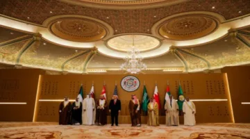قمة تاريخية بين الخليج والولايات المتحدة في الرياض: رفع العقوبات عن سوريا وتغيرات اقتصادية في المنطقة الشرق أوسطية