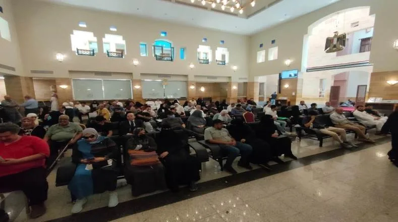 إصدار أكثر من 8000 بطاقة هوية وطنية للمصريين المقيمين في السعودية والكويت إصدار أكثر من 8000 بطاقة هوية وطنية للمصريين المقيمين في السعودية والكويت