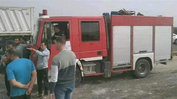 حريق كبير في المنيا يع destroys 3000 دجاجة.. وفرق الطوارئ تتدخل لإخماده حريق كبير في المنيا يع destroys 3000 دجاجة.. وفرق الطوارئ تتدخل لإخماده